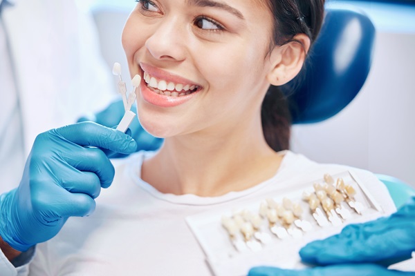 Can You Have Dental Veneers And Dental Crowns?